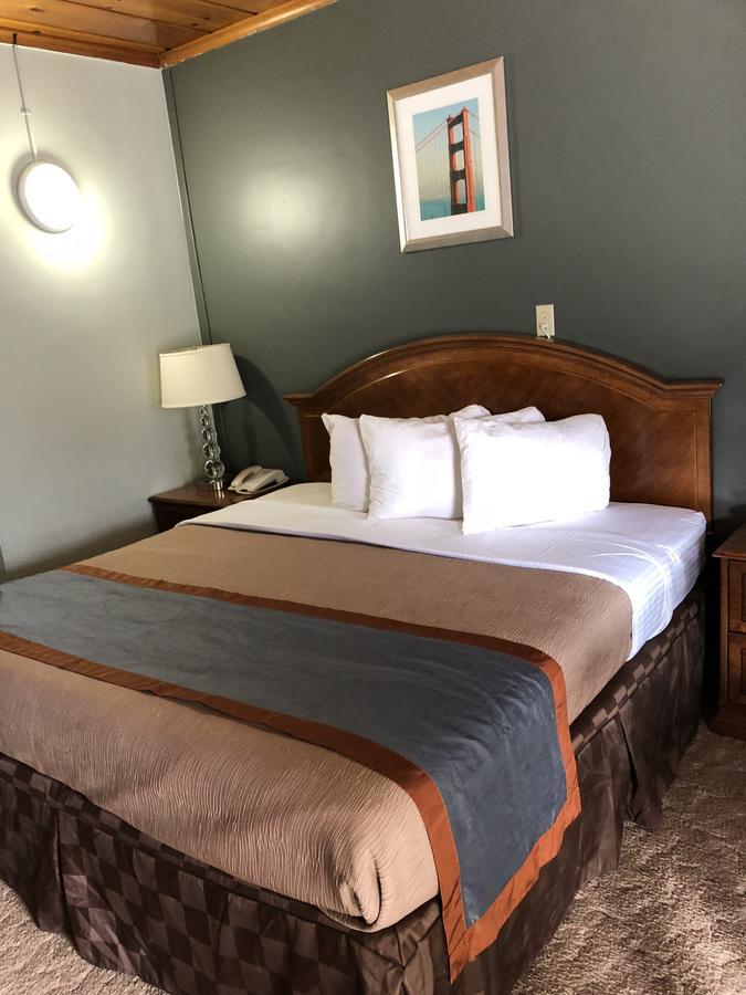 Budget Inn -Уайрика Экстерьер фото